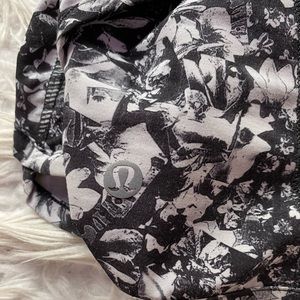 Size 2 Lululemon speed up shorts 2.5”